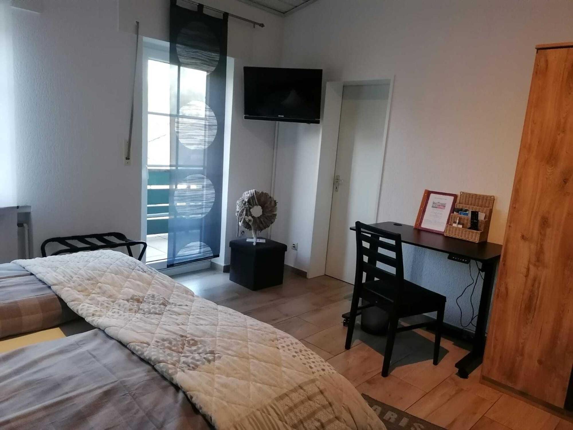 Niederkrüchten Hotel Haus Hildegard מראה חיצוני תמונה